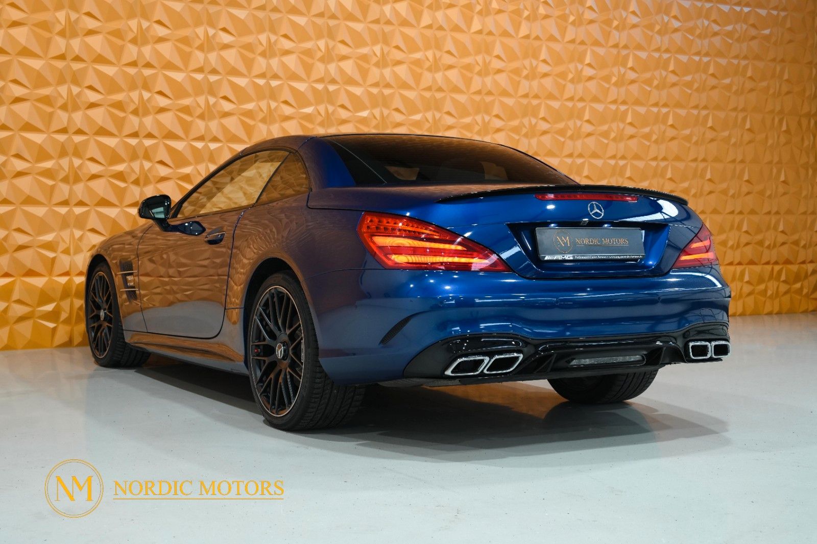 Fahrzeugabbildung Mercedes-Benz SL 500 AMG 63 Umbau  mit Vollausstattung