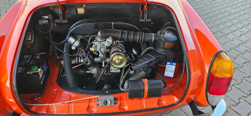 Volkswagen Karmann Ghia