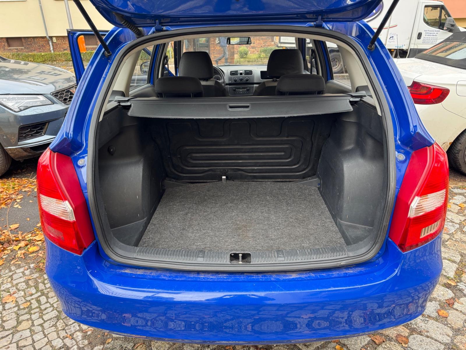 Skoda Fabia 2009 — photo 10