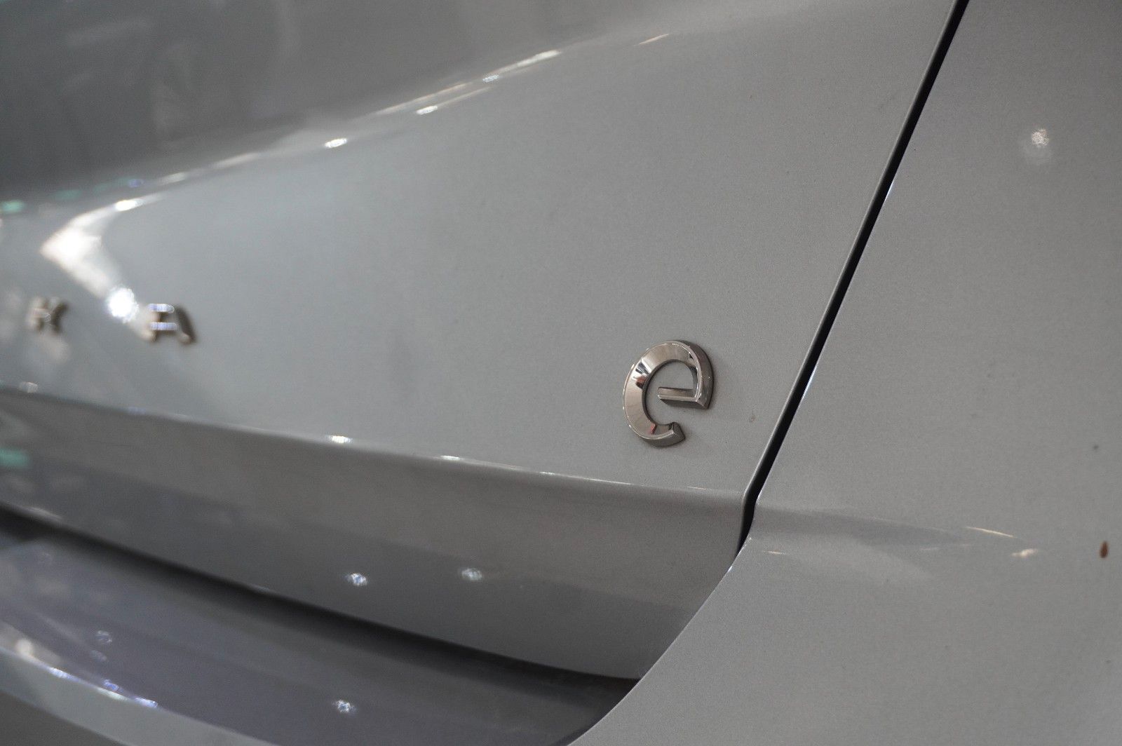 Fahrzeugabbildung Opel Mokka-e ELEGANCE 3-PHASIG NAVI/LED/VIRTU/SHZ/DAB