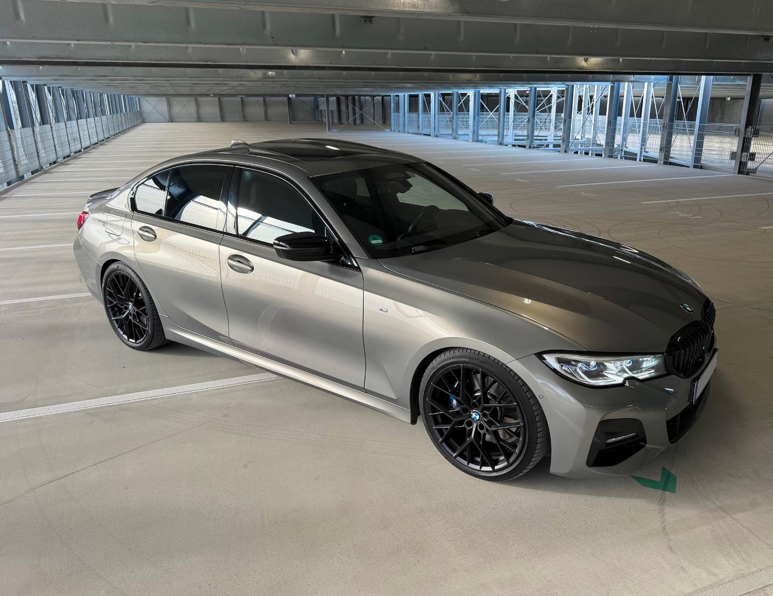 BMW 330e M Sport | Individual | 19" | Laser | HUD