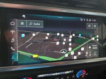 Audi Q3 35 TDI+AHK+LED+NAVI+SHZ+VirtaulC