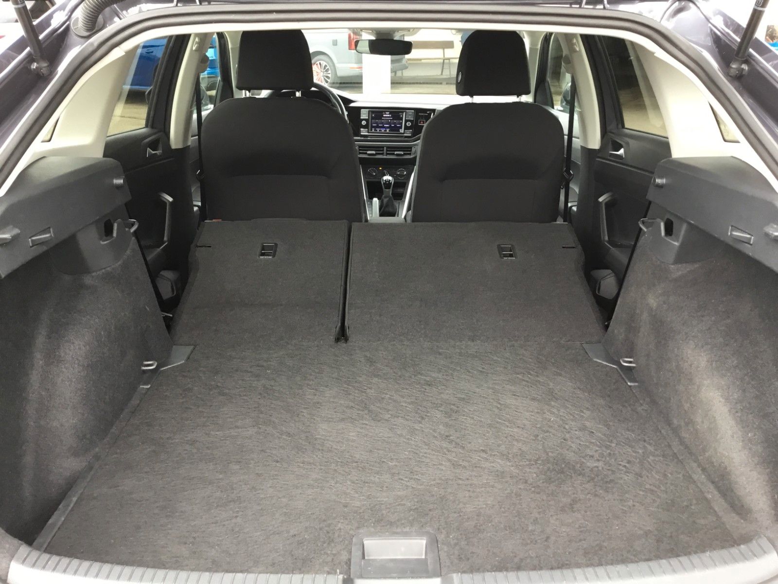Fahrzeugabbildung Volkswagen Taigo 1.0 TSI Life+LED+App Connect+Kamera