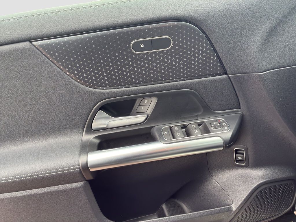 Fahrzeugabbildung Mercedes-Benz GLA 220 d 4M AHZV*M-BEAM*KAMERA*DAB*LENKRADHZG*