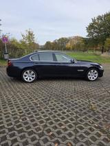 BMW 750i xDrive - - BMW 750: 750i Xdrive
