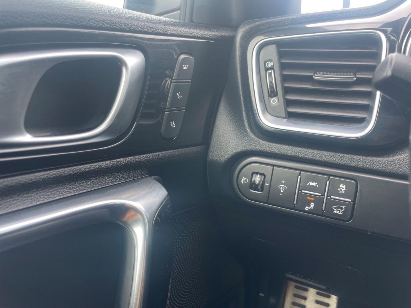 Fahrzeugabbildung Kia ProCeed GT heizb WSS totWinkAss LED Kamera