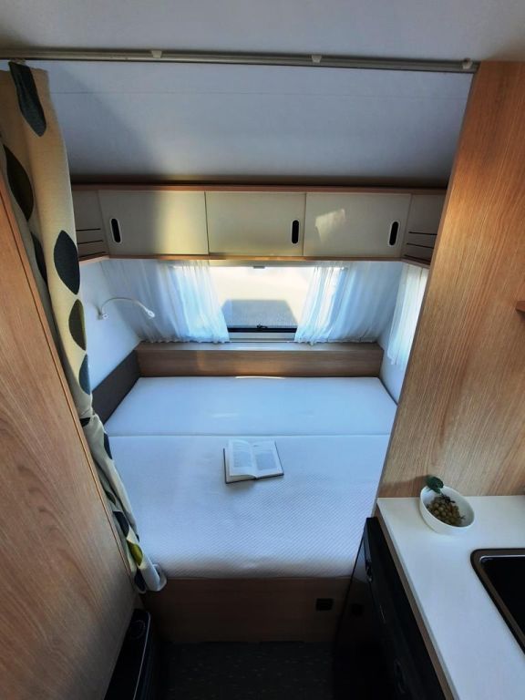 Fahrzeug Übersicht 11 Fahrzeugabbildung Adria Aviva 400 PS 1.Hand/sehr gepflegt