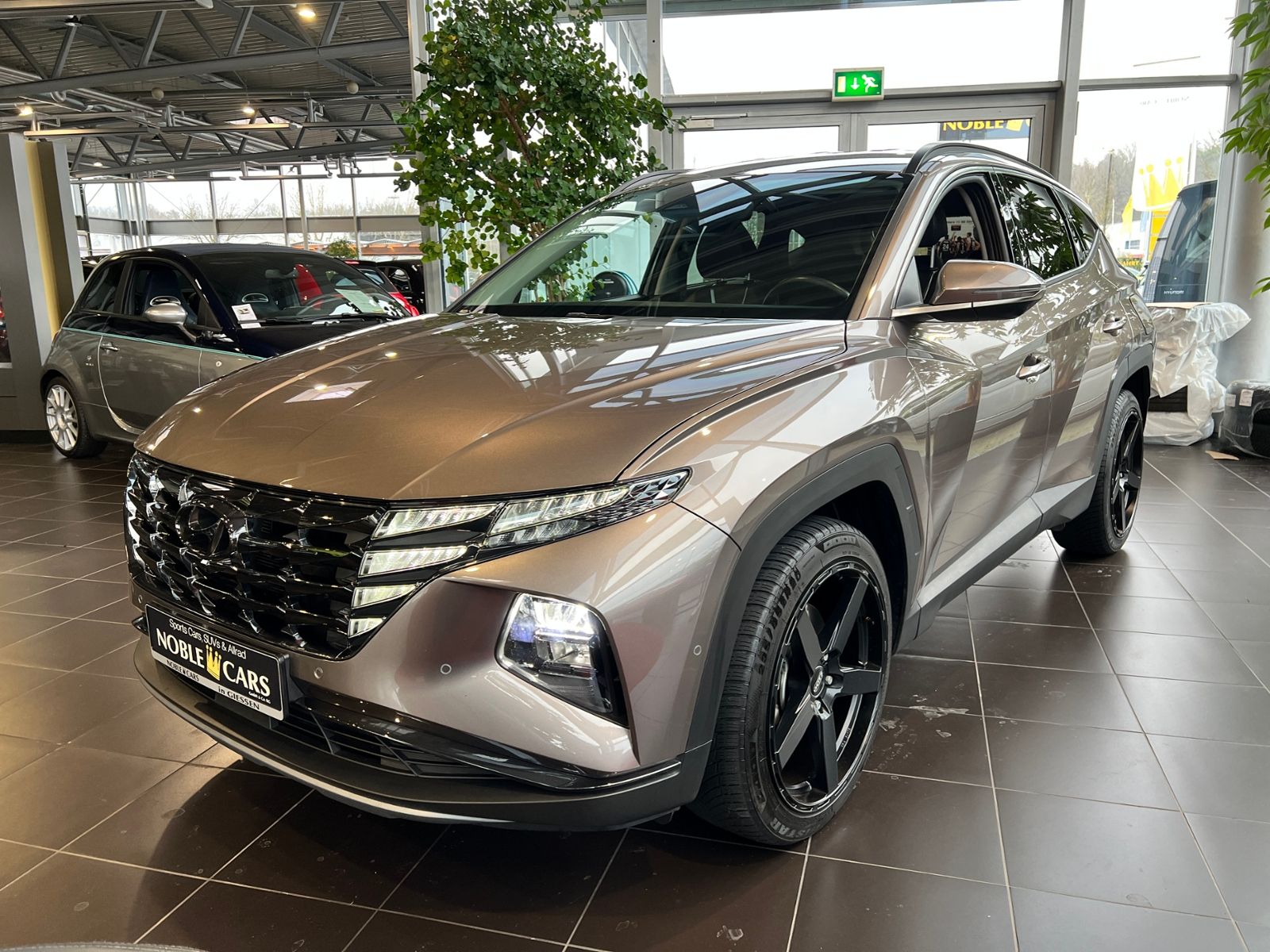 Fahrzeugabbildung Hyundai TUCSON Prime Hybrid 2WD KRELL 360° NAVI LEDER