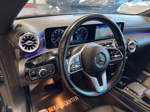 Mercedes-Benz CLA 180 *NAVI*LANE-ASSIST*KAMERA*NAVI*PDC*SZHZ*