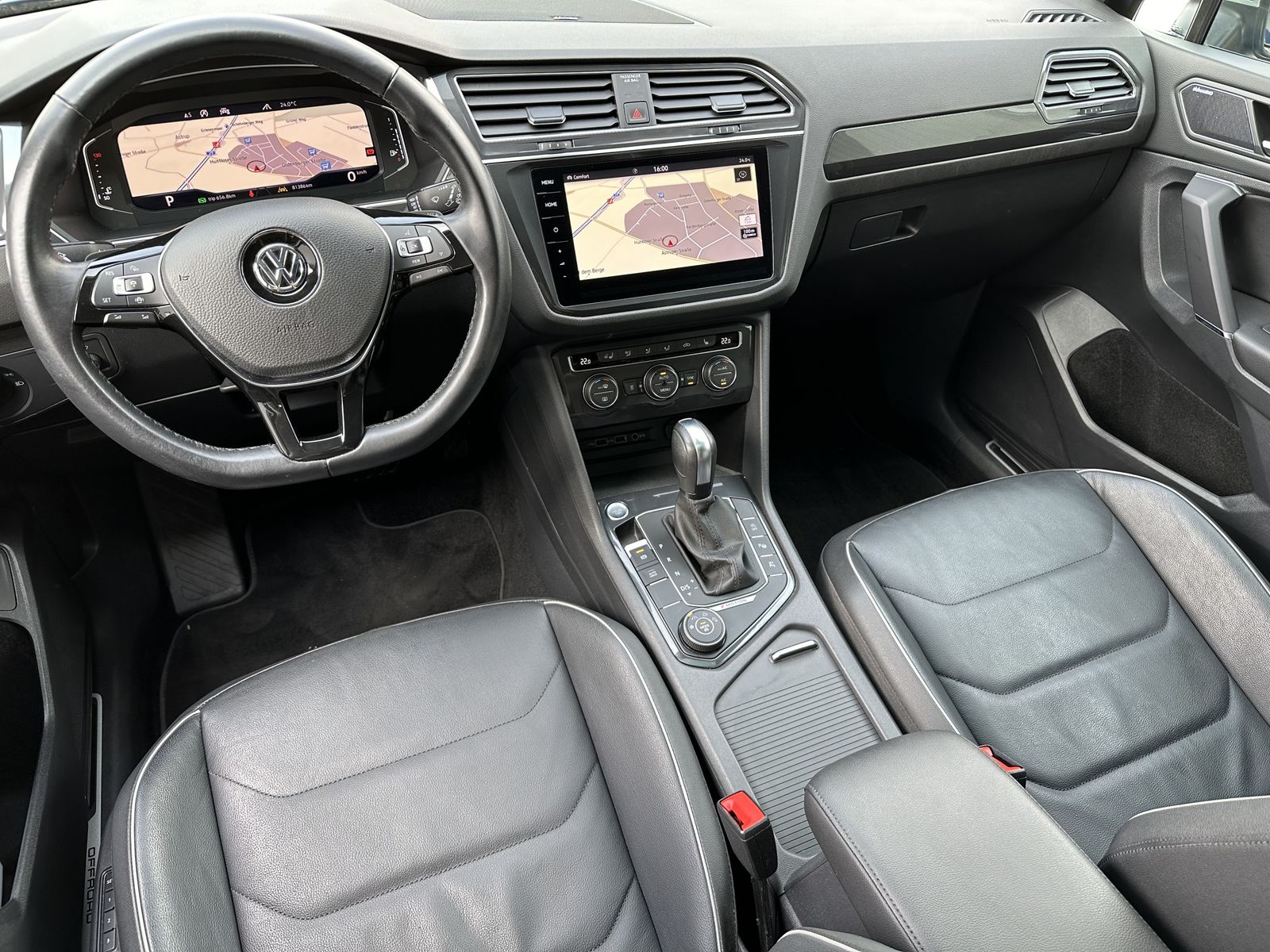 Fahrzeugabbildung Volkswagen Tiguan Allspace 2.0 TDI DSG 4M HL NAV+LED+PANO