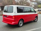 Volkswagen T6 Kombi*Klima*6 Plätze* - rote Volkswagen T6