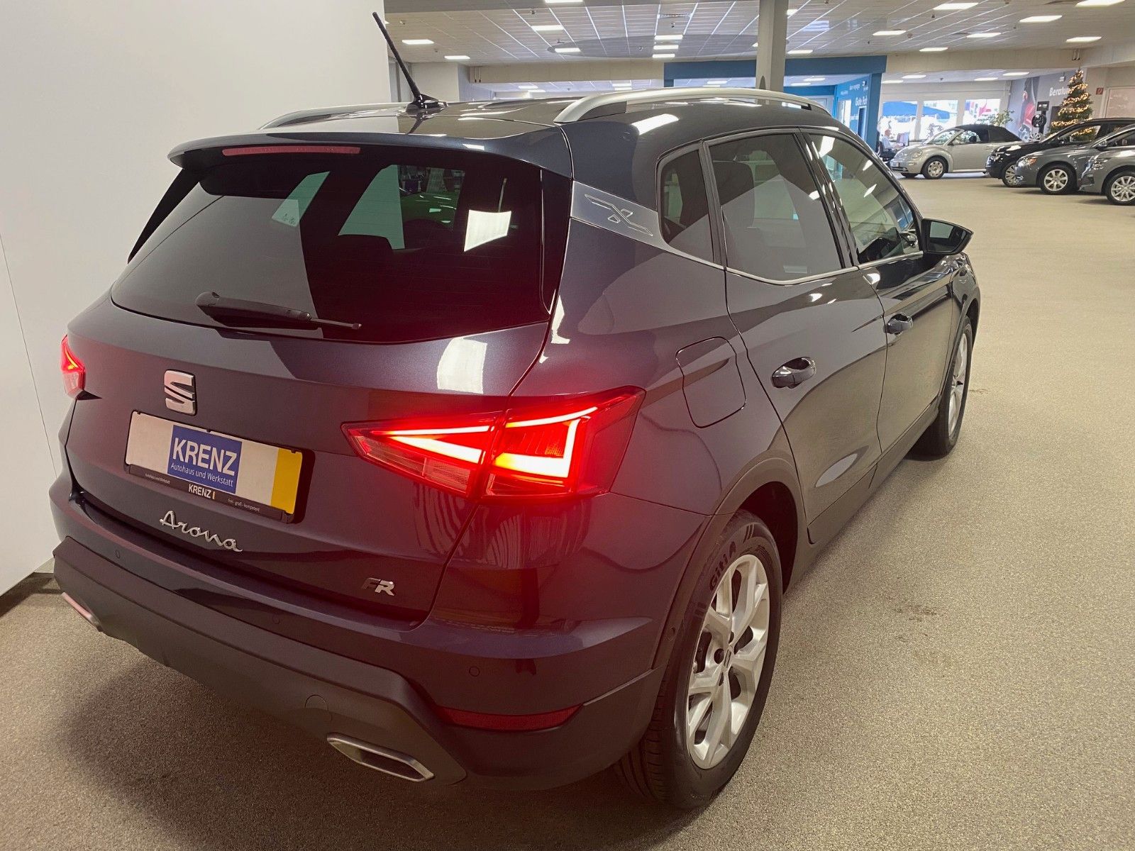 Fahrzeugabbildung SEAT Arona TSI FR DSG+AHK+5 Ja. GARANTIE+SPURWECHSEL+
