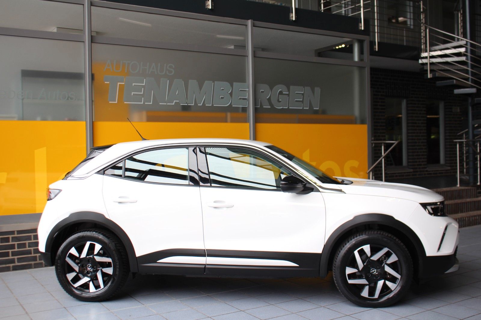 Opel Mokka e Elegance LED DAB 11KW 180°Kamera imagem 3