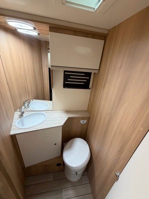 Fahrzeugabbildung Forster T 745 EF Vibe Edition *165PS*Autom.*TV*WLAN*Mark