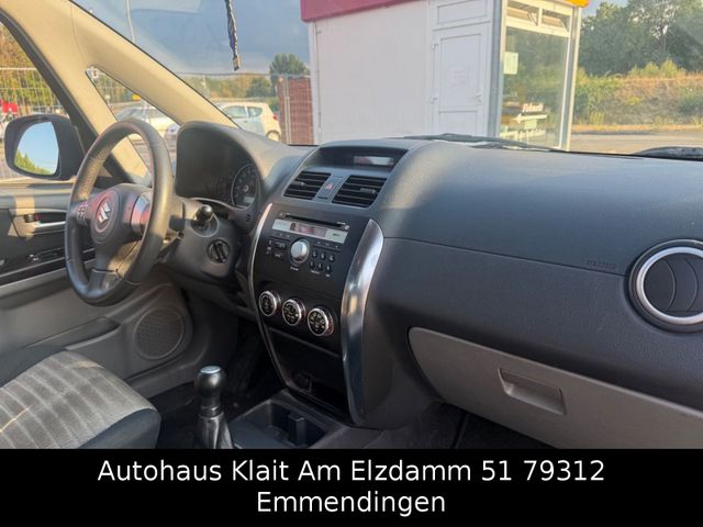 Fahrzeugabbildung Suzuki SX4 1.6 VVT 4WD Comfort Klima Tüv