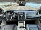 Lancia Voyager Gold - Lancia aus 2012