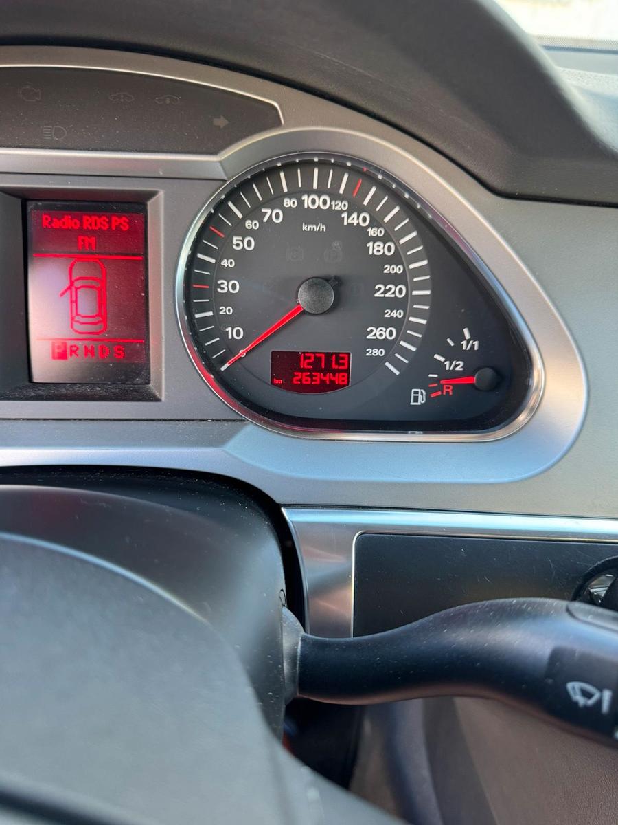 Audi A6 2006 — photo 12