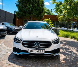 Mercedes E 220 - 2