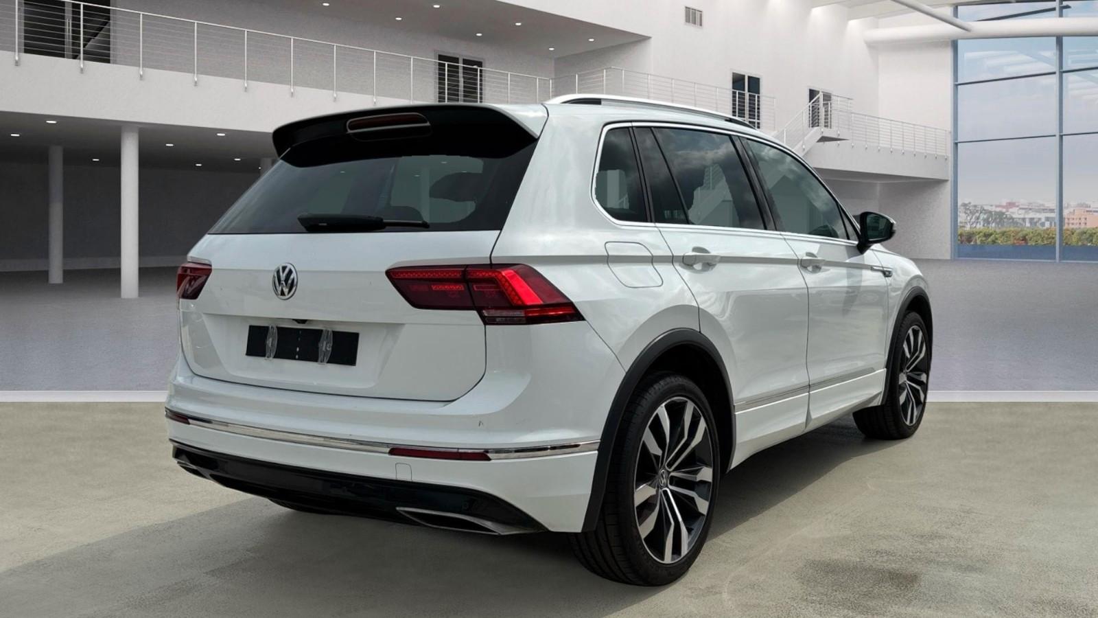 Volkswagen Highline 4Motion RLINE LED ALCANTARA MASSAGE AHK