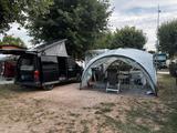 Volkswagen Summermobil T6 Wohnmobil mit Aufstelldach - Volkswagen Benzin Wohnmobil oder -wagen