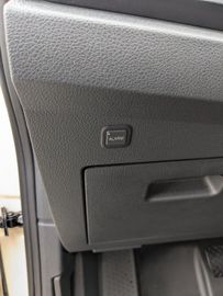 Volkswagen Caddy Taxi Maxi Hale Taxameter,Dachzeichen,Navi