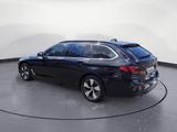 BMW 530i xDrive Touring Innovationsp. Aut. Panorama - BMW 530 mit Benzin-Antrieb: Kombi