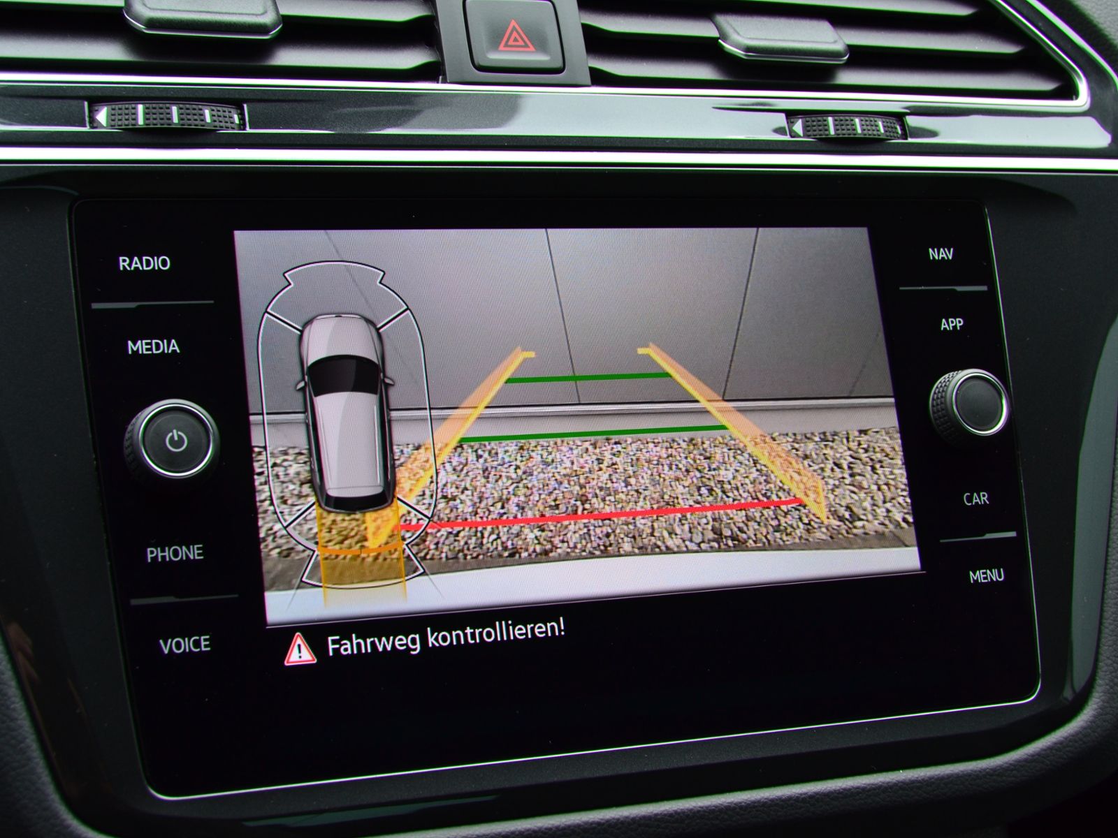 Tiguan 1.5 TSI 150 PS DSG Elegance AHK/SPORT-PAK