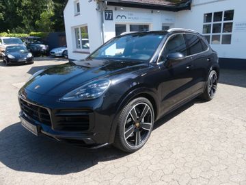 Porsche Cayenne - 1