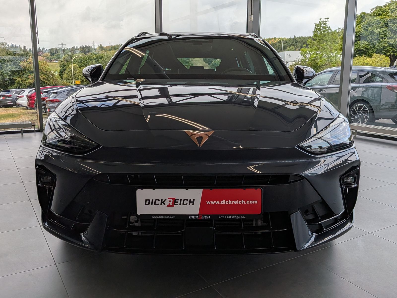 Fahrzeugabbildung CUPRA Leon 1.5 eTSI Dynamic-Edge-Paket Pano Cam AHK 18
