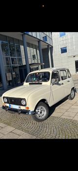 Renault R 4  mit 1.3  64 ps Motor - Renault R 4 Oldtimer