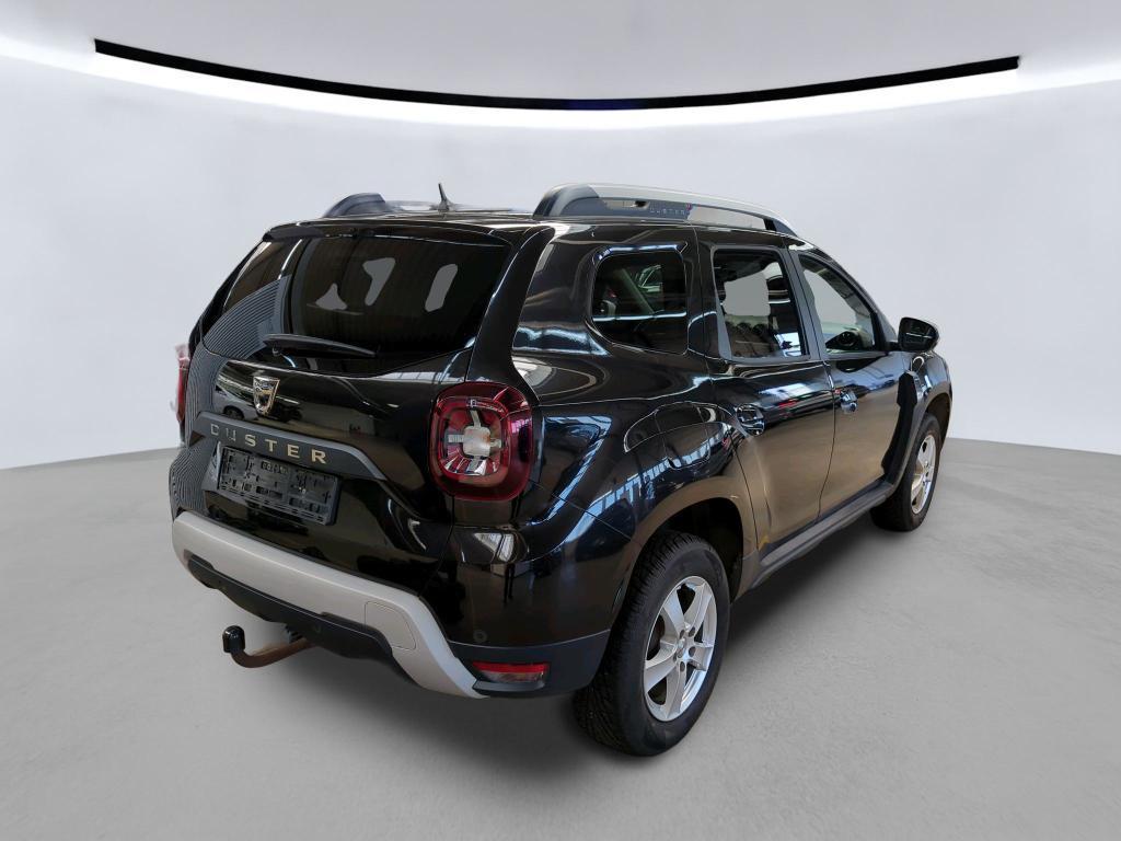 Dacia Duster Prestige 4x4 AHK NAVI KAMERA 1.HAND