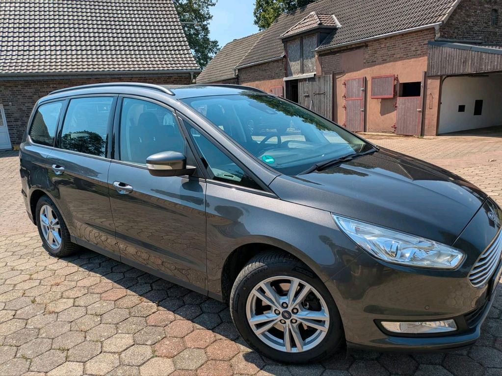 Image of Ford Galaxy