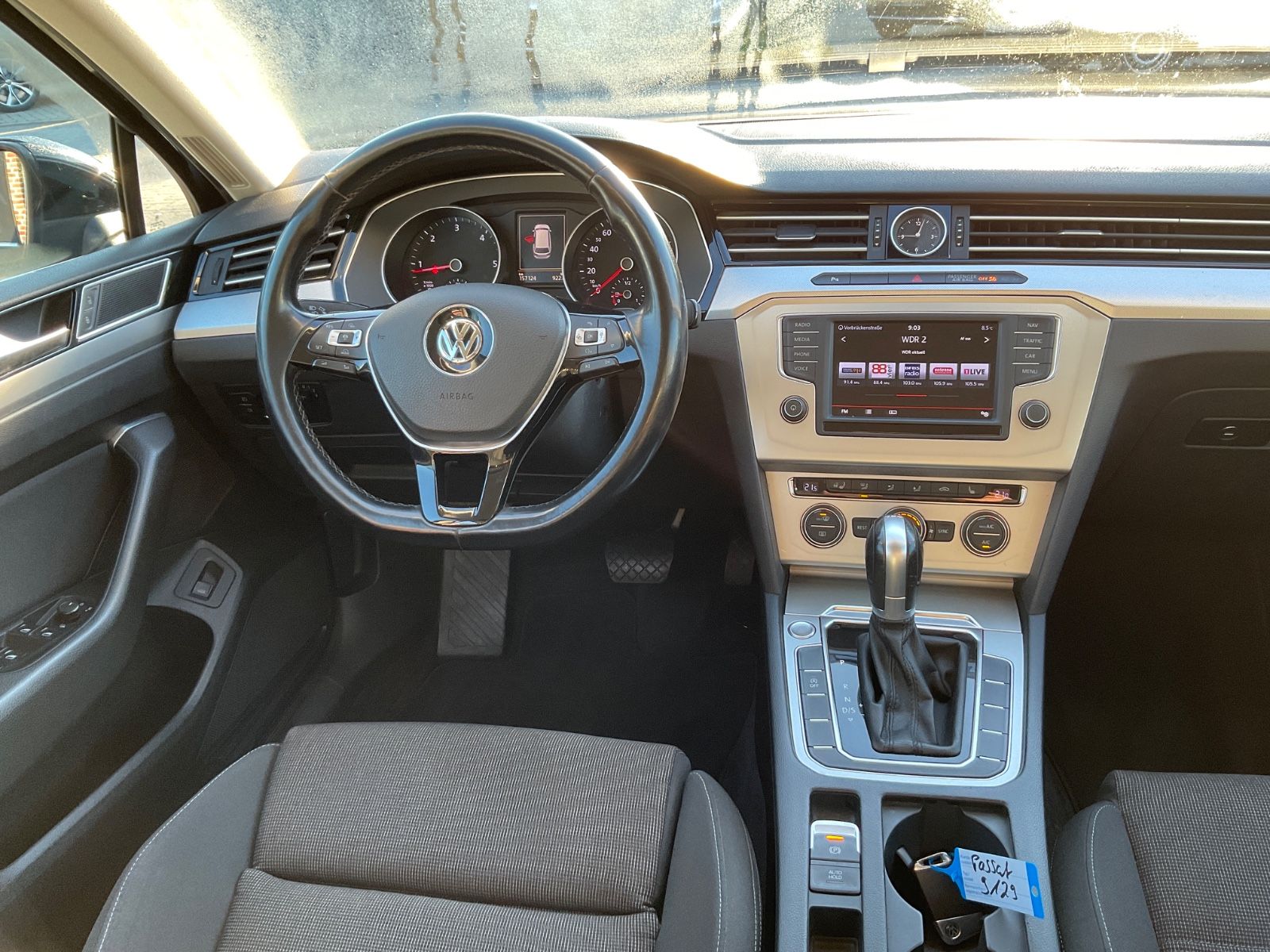 Fahrzeugabbildung Volkswagen Passat Variant 2.0 TDI DSG Comfort,AHK,Navi,ACC