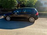 Volkswagen Golf 5 tdi 2.0 TÜV  Neue - Volkswagen Golf aus 2004: TDI