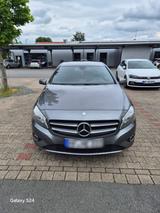 Mercedes-Benz A 180 | EZ 01/2014 Benzin | ... - Mercedes-Benz A 180 in Bielefeld