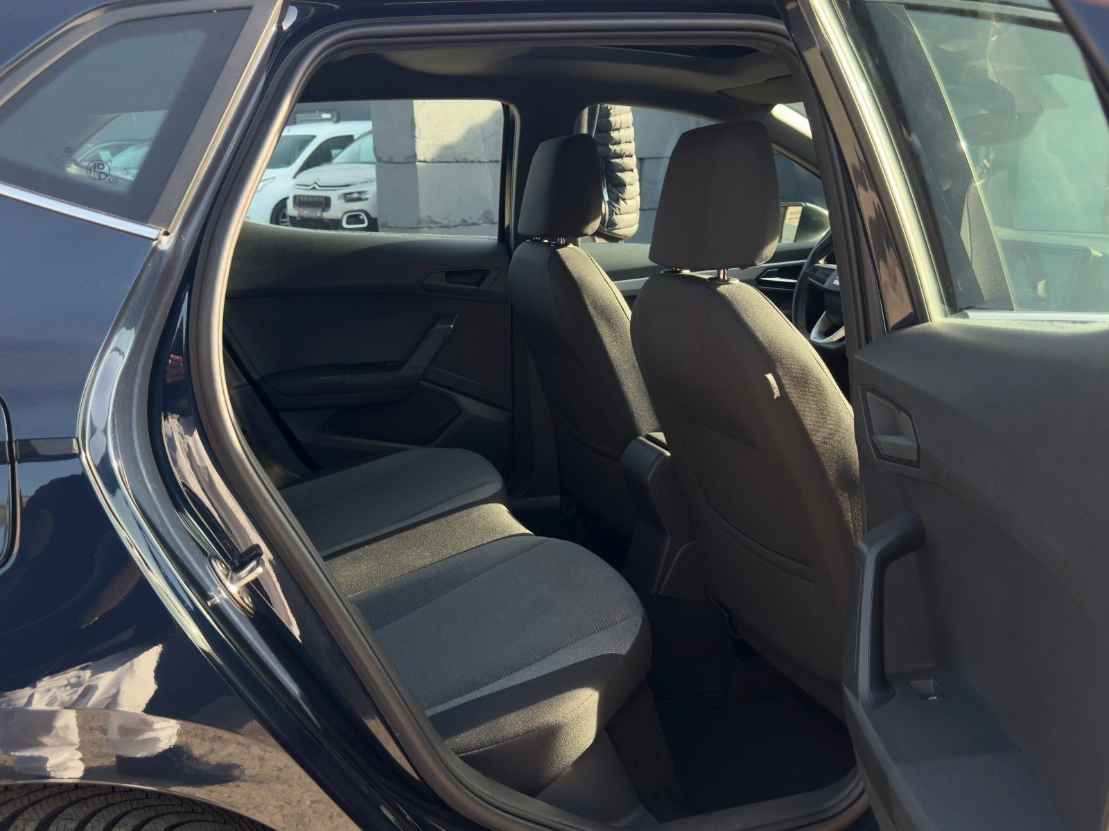 Fahrzeugabbildung SEAT Ibiza 1.0 TSI Xcellence Schiebedach Kamera LED