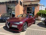 Alfa Romeo Giulia 2.2 t VELOCE Q4 210cv - BELLIS - rote Alfa Romeo Giulia