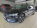 Volvo V60 B4 (D) Core ACC AHK Leder Memory WinterPkt - Volvo V60 Core mit Diesel-Antrieb