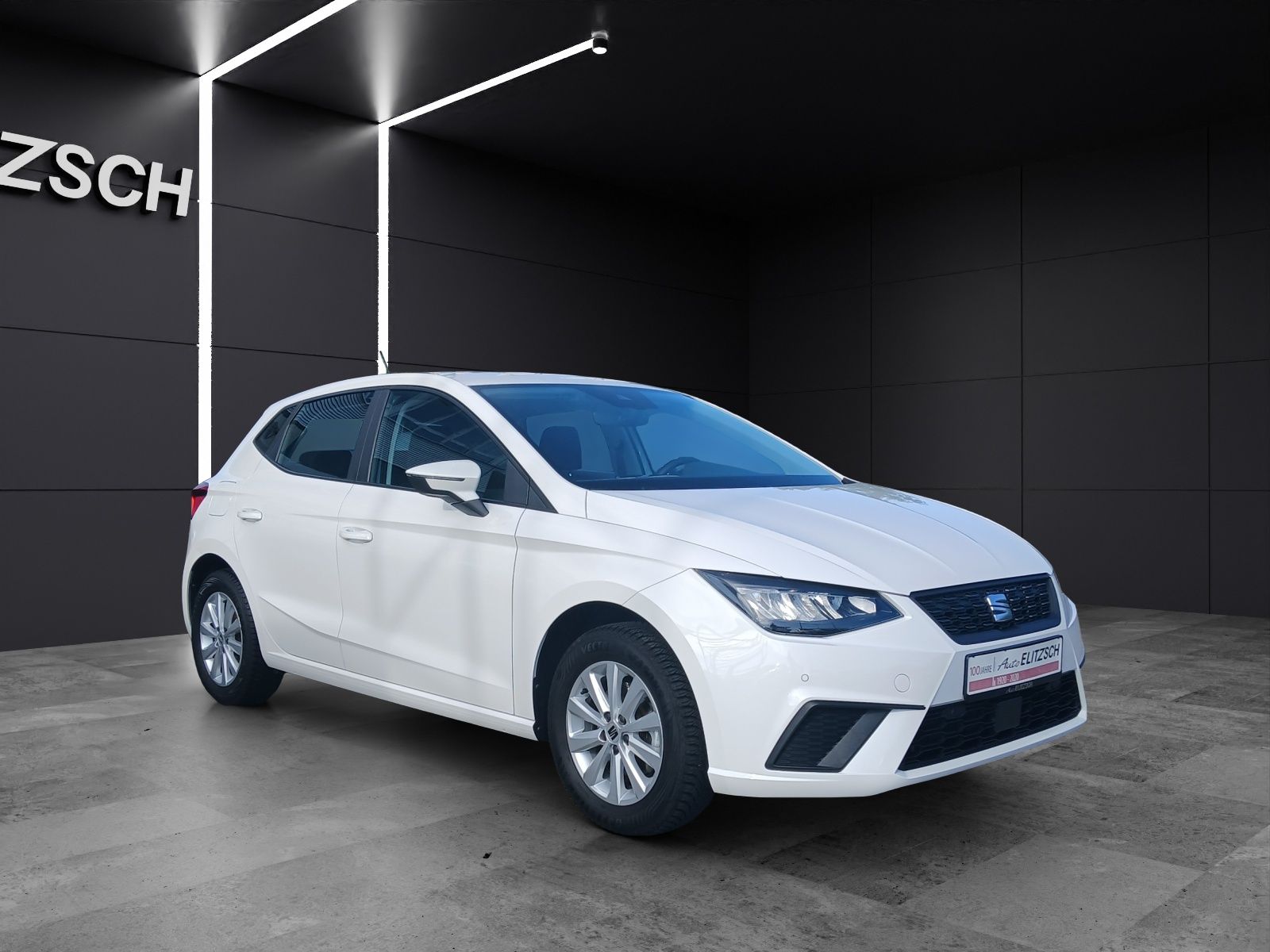 Fahrzeugabbildung SEAT Ibiza TSI Style LED Navi Climatronic AID GRA RFK