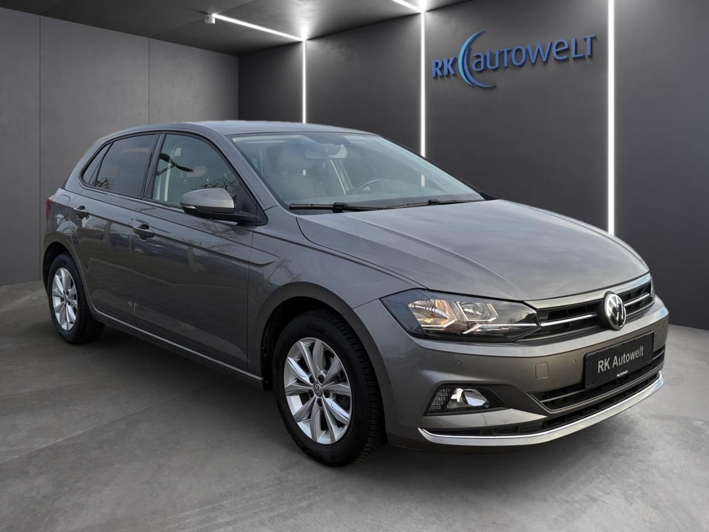 Volkswagen Polo VI Highline 1.0 TSI ACC SHZ
