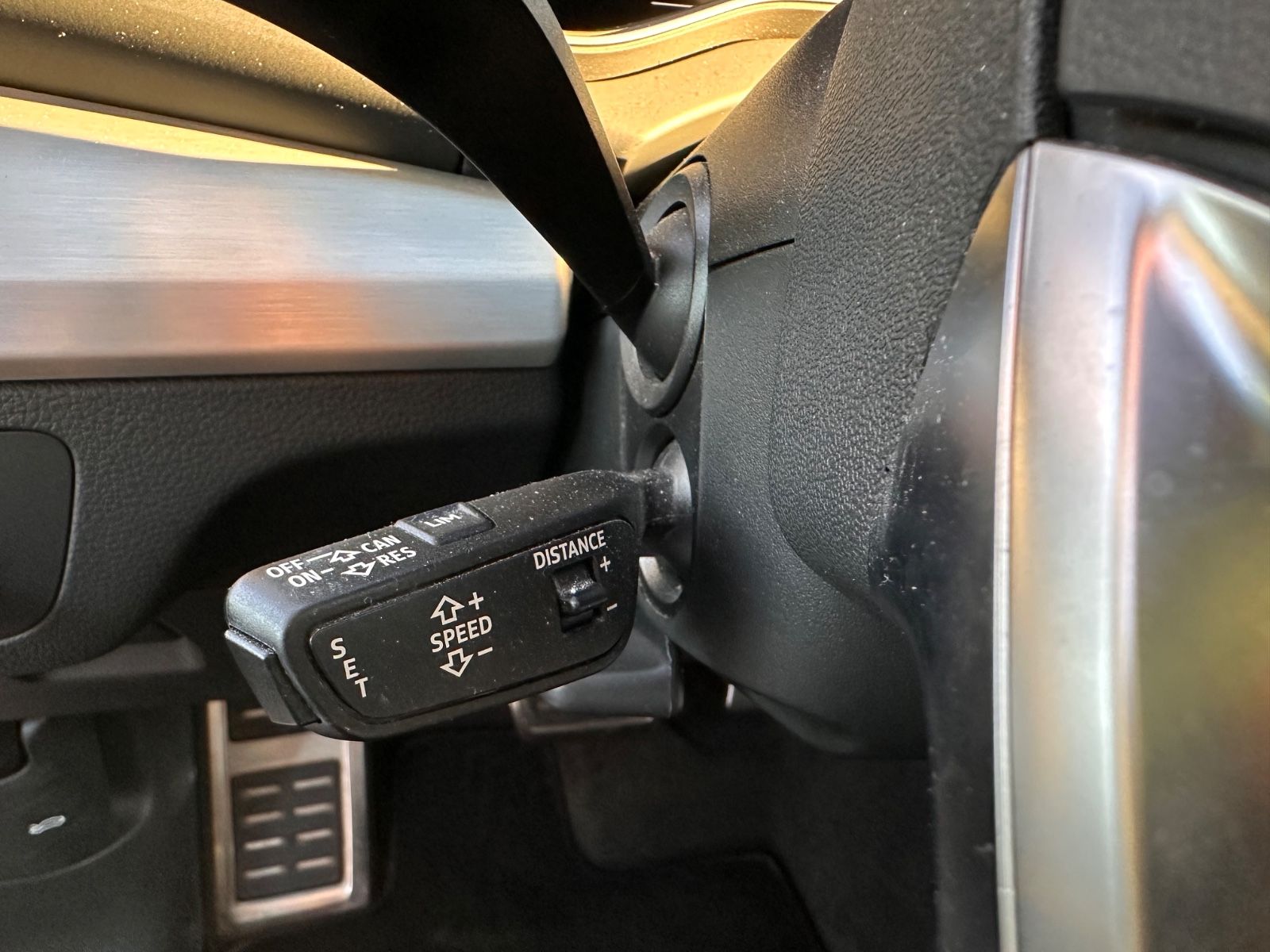 Fahrzeugabbildung Audi Q5 40 TDI quattro S line AHK/ACC/Navi/APP/LED