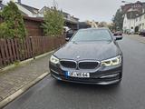 BMW 530d xDrive Sport/M 78tkm Led,Leder,360 Kamera - BMW: Kombi, 7