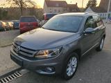 Volkswagen Tiguan Track & Style BMT 4Motion 1.Hand Tüv Neu - Volkswagen Tiguan in Saarbrücken