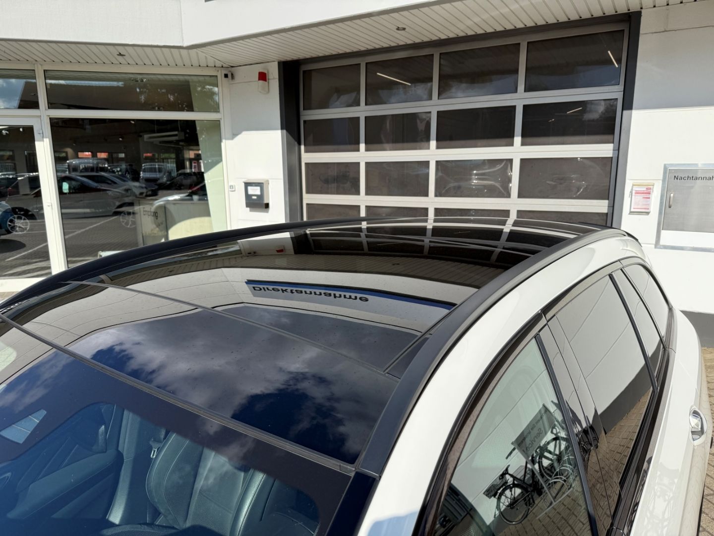 MERCEDES-BENZ E 63 AMG 4Matic EU6d-T HUD Luftfederung AD Nivea - Image 12