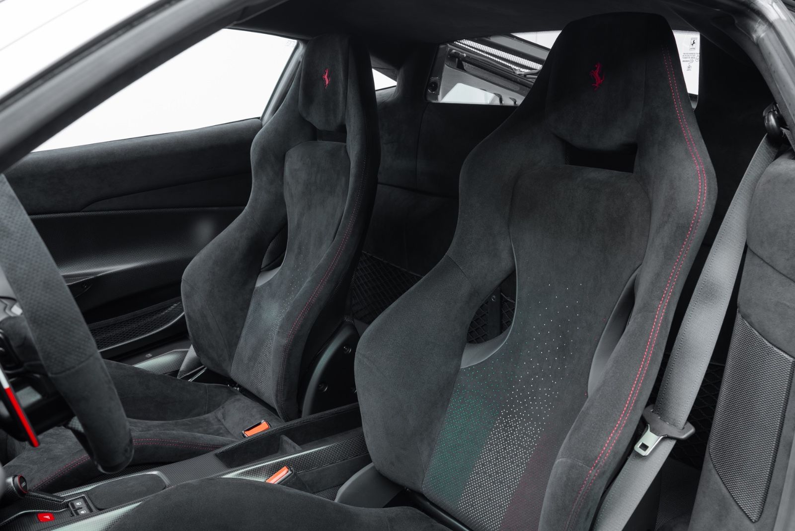 Fahrzeugabbildung Ferrari 488 Pista Piloti TOP/1. HD/LIMITED/CARBON/NEW