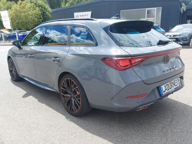 Leon *Sportstourer VZ/e-Hybrid /AHK-klappbar/LED