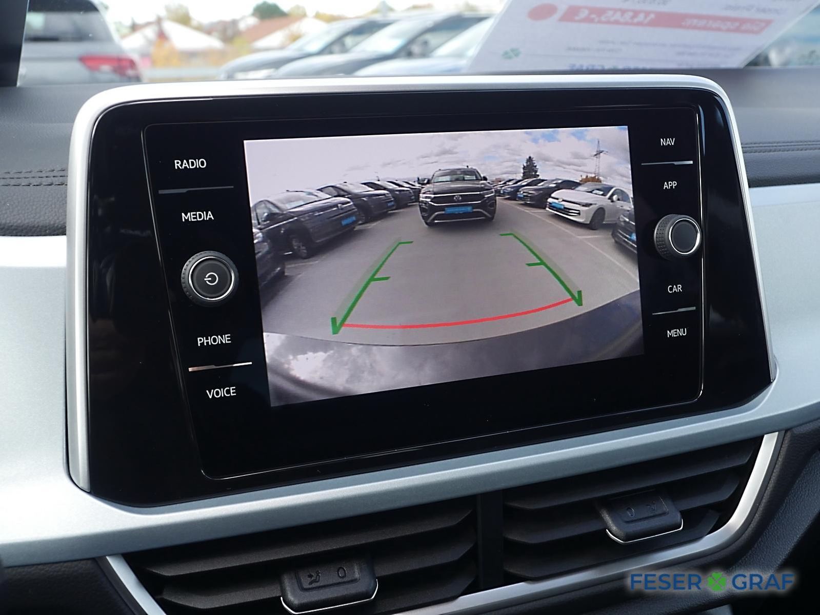 Volkswagen T-Roc - Bild 10