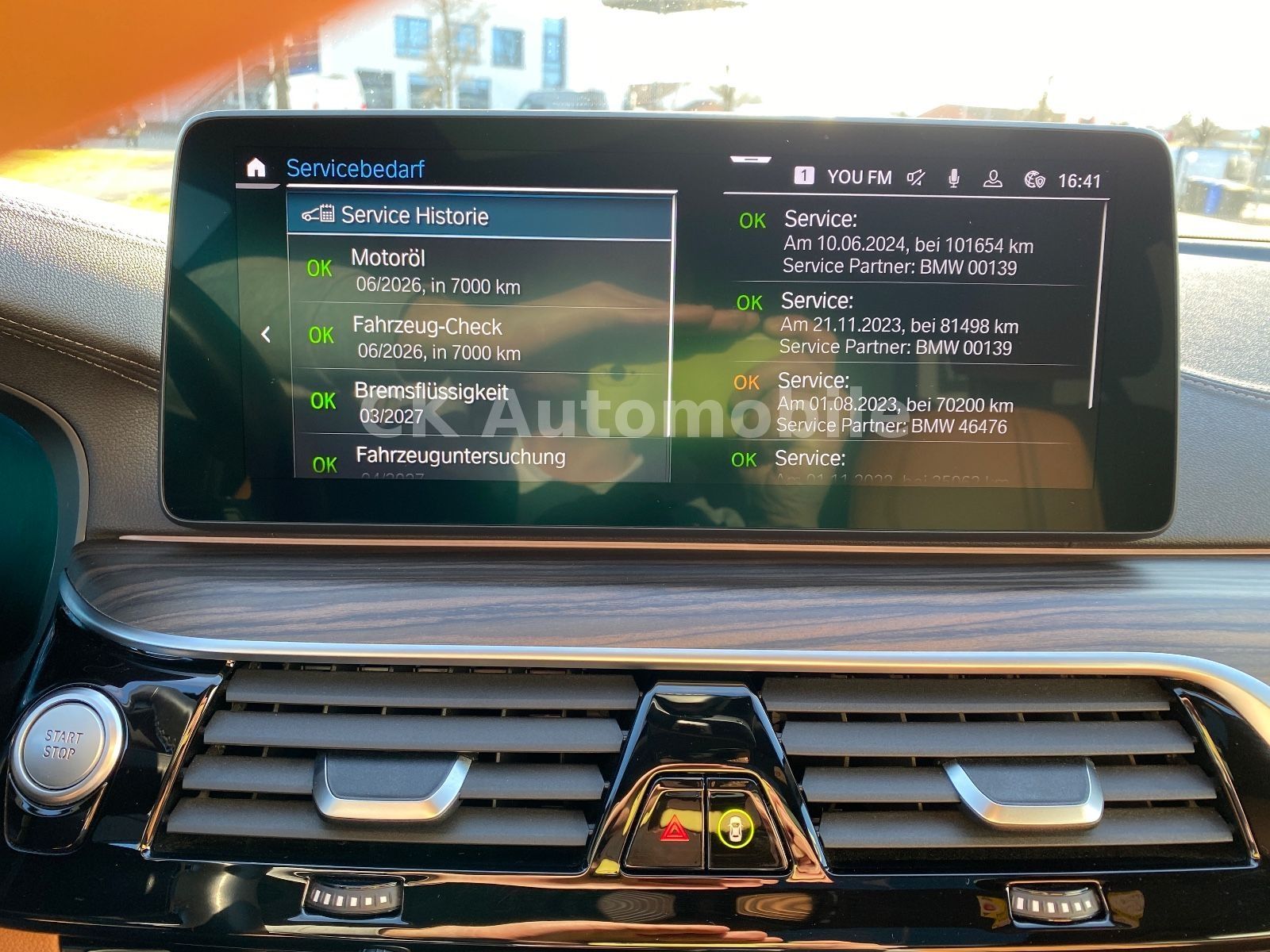 Fahrzeugabbildung BMW 545e Lim.xDrive Luxury Line/Laser/Navi/360°K/AHK