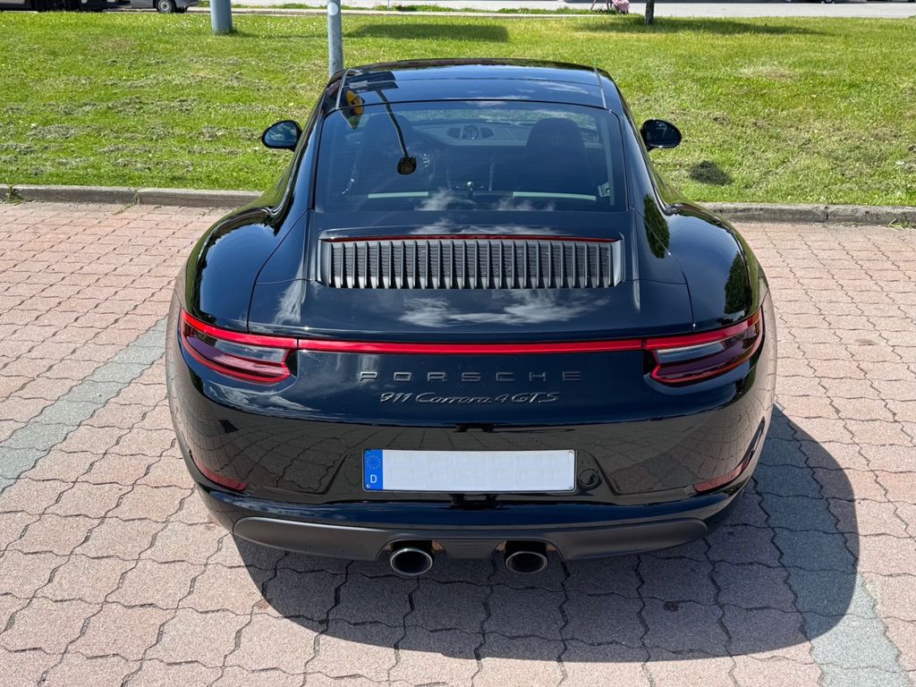Porsche 991