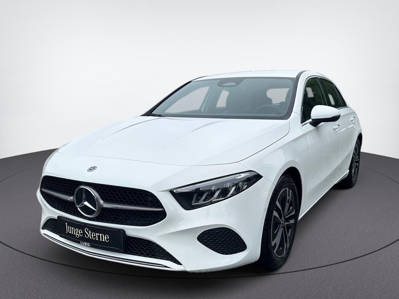 Mercedes-Benz A 180 PROGRESSIVE+LENKRADHZ+RÜCKFAHRKAMERA imagem 2